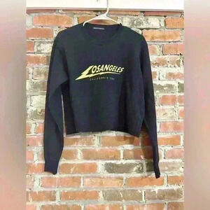 Brandy Melville Cropped Los Angeles Black Crewneck Pullover